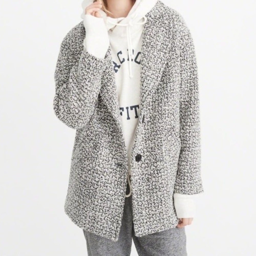Abercrombie & Fitch Boyfriend Fit Wool Tweed Coat